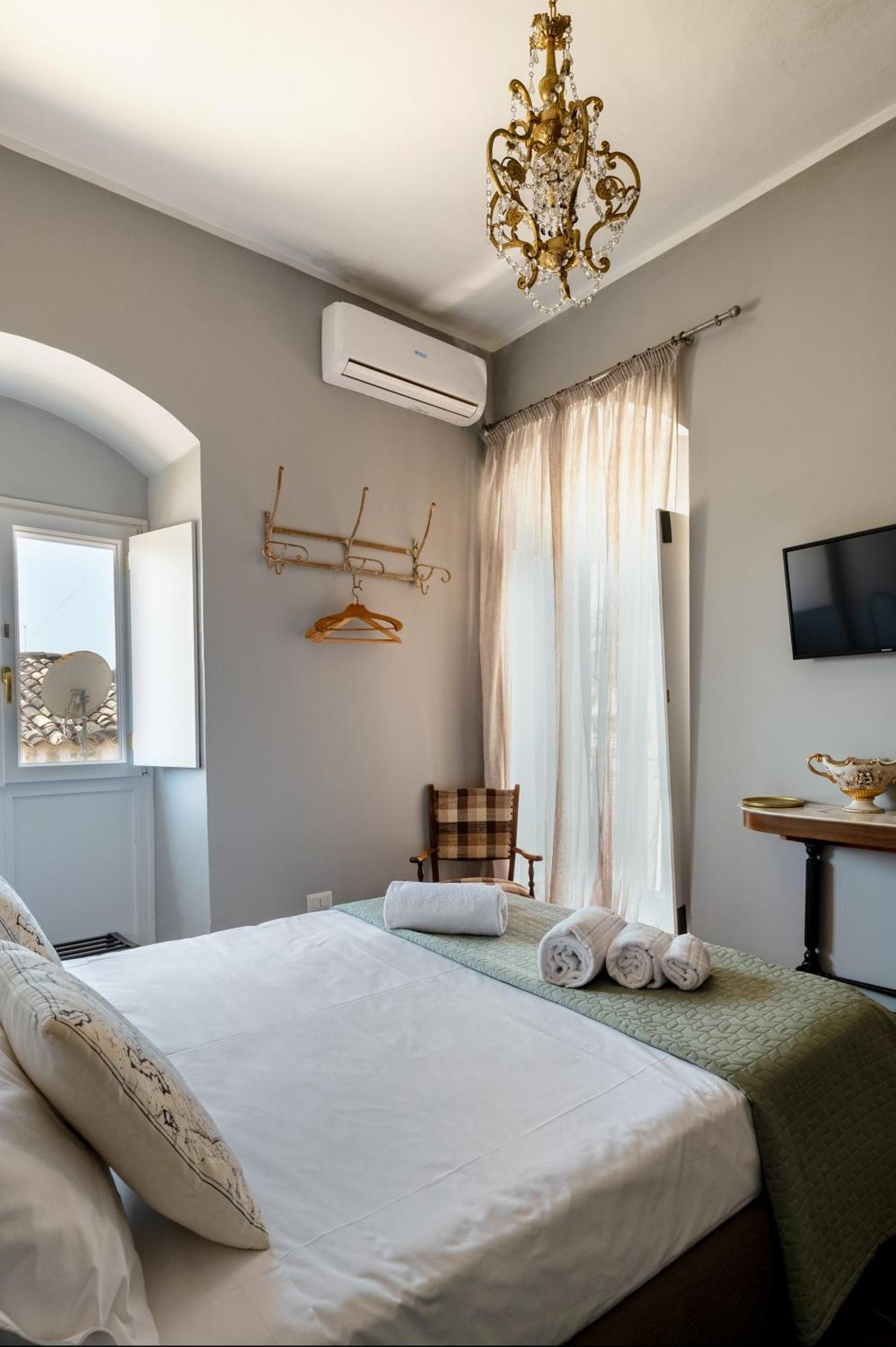 Zioli Bed and Breakfast Noto Eksteriør billede