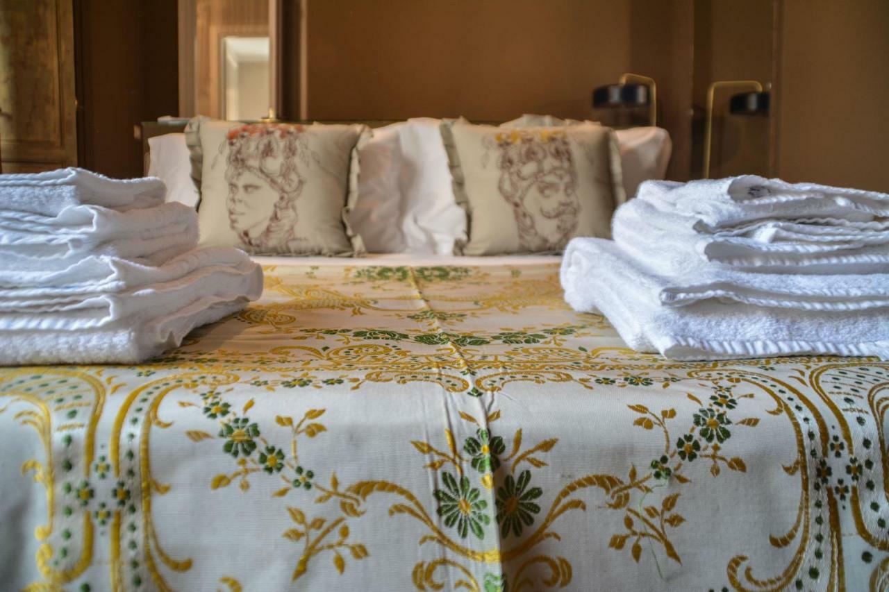 Zioli Bed and Breakfast Noto Eksteriør billede